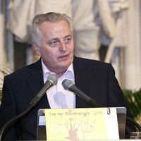 Eröffnung: Sozialminister Hundstorfer